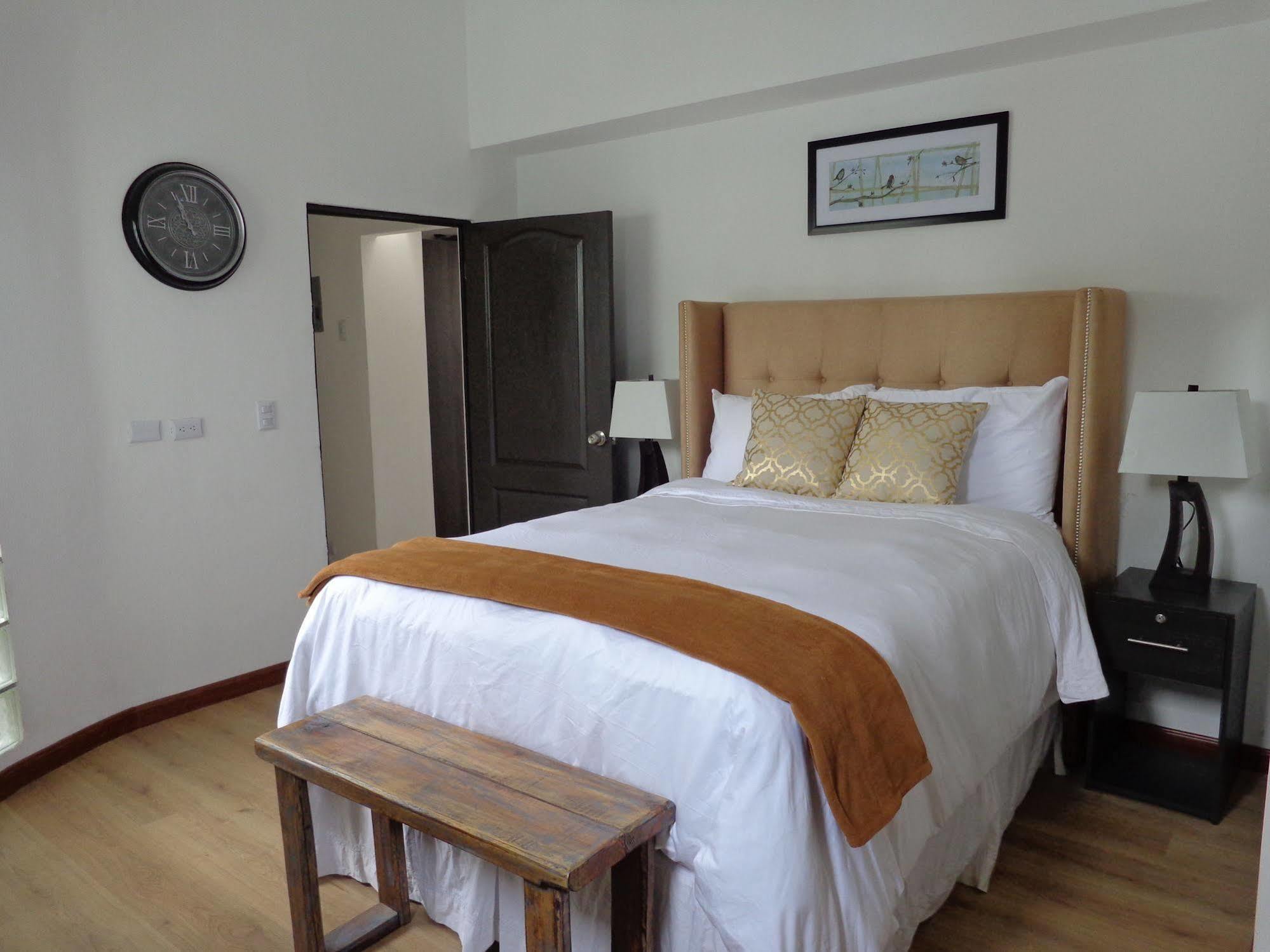 Meraki Boutique Hotel グアテマラシティ エクステリア 写真