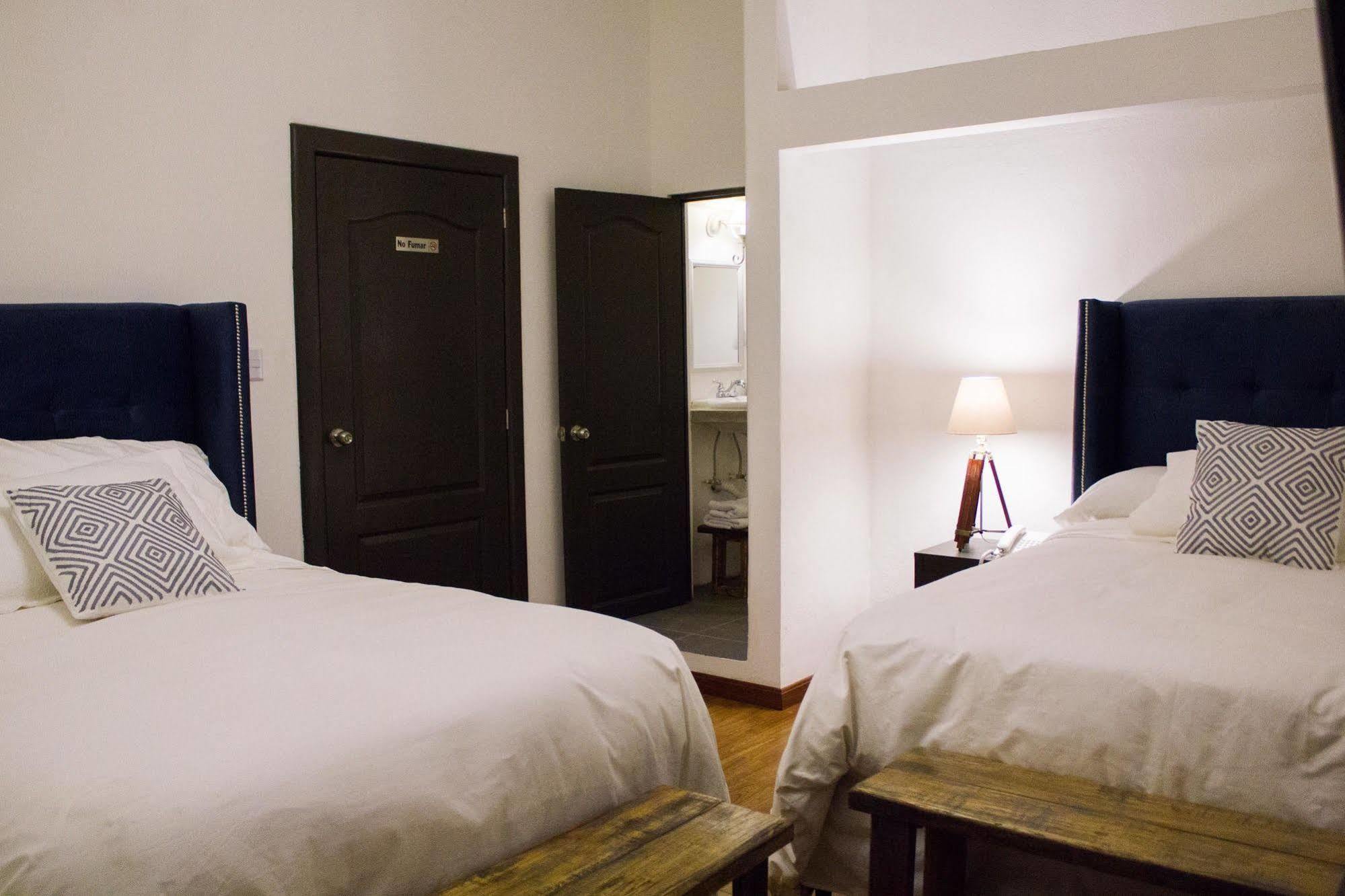 Meraki Boutique Hotel グアテマラシティ エクステリア 写真