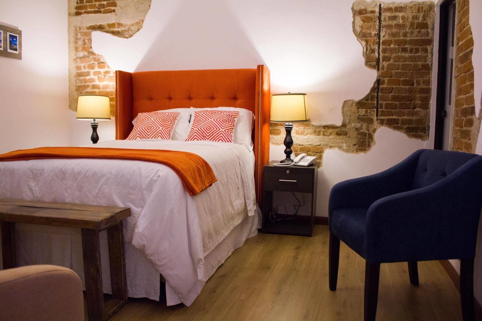 Meraki Boutique Hotel グアテマラシティ エクステリア 写真